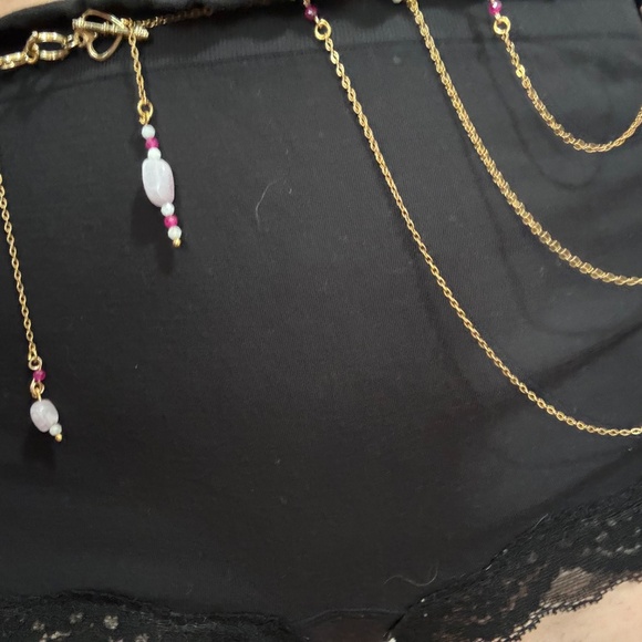 Handmade gold and rose quartz belly chain - Picture 8 of 15